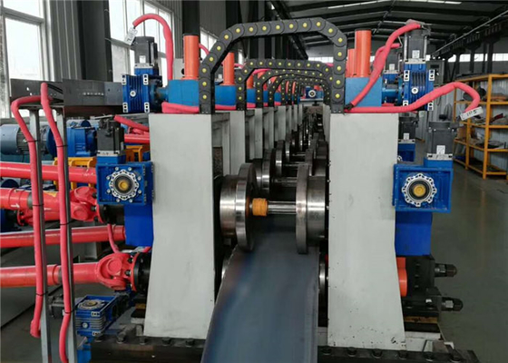 Moulin de tube automatique de la place 200x200 d'acier au carbone pour 12mm profondément