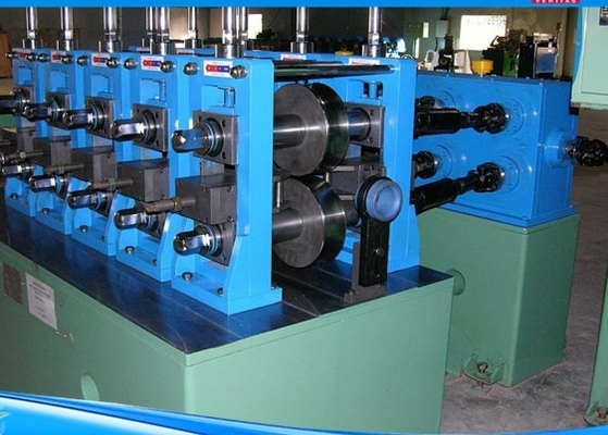 Moulin de tuyau soudé à haute fréquence d'acier à faible teneur en carbone pour le diamètre rond de 63mm