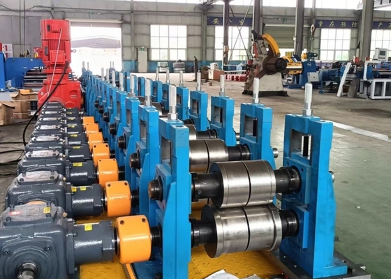 20 m/min 25 mm Ronde de l'eau vers le bas de la ligne de production de tubes d'acier