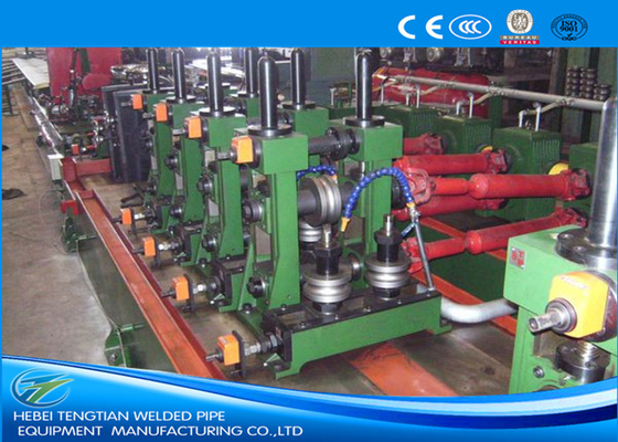 Machine de fabrication de tuyaux en acier professionnel de couleur bleue durable 80m / min CE