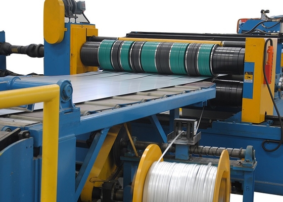 Largeur 800-2000 mm Coupeuse automatique pour machine de découpe d'acier