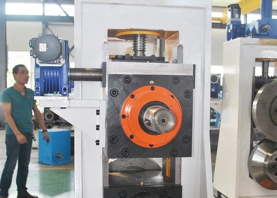 Ligne de production de tuyaux en acier de 4 mm sur mesure