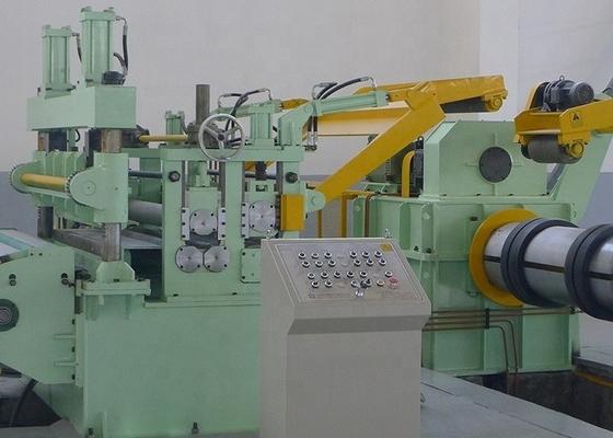 Largeur maximale 1600 mm Épaisseur maximale 4 mm Machine de découpe de ligne en acier haute performance