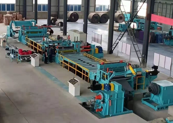 Largeur maximale de la bobine 1650 mm Poids maximal 30 T Machine de découpe en acier Couleur verte