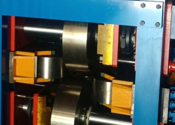 Ligne de fabrication de tubes ronds et carrés 100 m/min