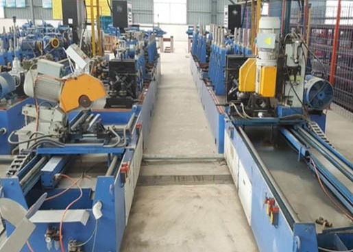 Ligne de production de tuyaux en acier à rouleaux inclusifs de 4,0 mm d'épaisseur