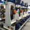 Machine de fabrication automatique de tubes à rouleaux carrés