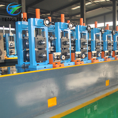 Φ76 Changement rapide des rouleaux d'équipement de tuyauterie soudée Précision de la ligne de production