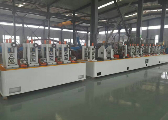Fabrication de tubes d'acier à haute précision avec machine à tubes d'acier à très bon prix