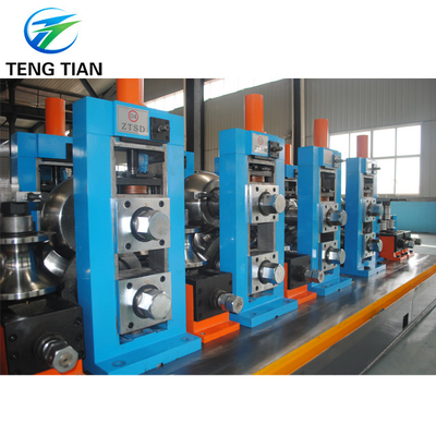 Ligne de soudage de tuyaux à haute fréquence pour tuyaux en acier à faible teneur en carbone avec usine automatique de tubes