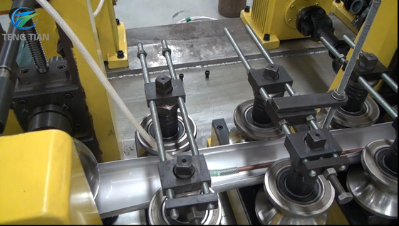 Ligne de production de tubes en acier Machine de fabrication de tubes