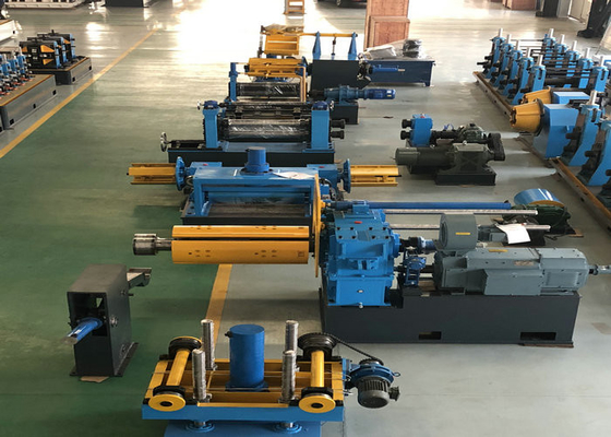 Acier 0,5 - 4,0 mm Épaisseur 4 mmx1250 mm Machine de découpe automatique d'acier HR ou CR