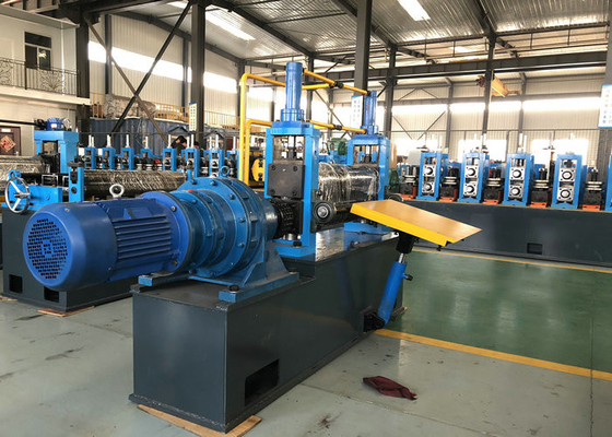 Machine de découpe de bobine en acier au carbone automatique de haute précision