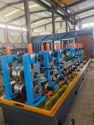 Machine de fabrication de tuyaux métalliques à tige hydraulique entièrement automatique 50M/min Vitesse