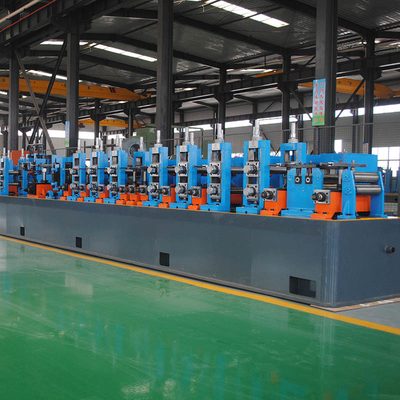 Machine de fabrication de tubes métalliques à usages multiples pour la construction d'infrastructures