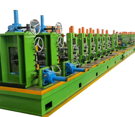 Machine de formage de tubes en acier à rouleaux plaqués Cr12 Longueur 12 M Avec commande PLC