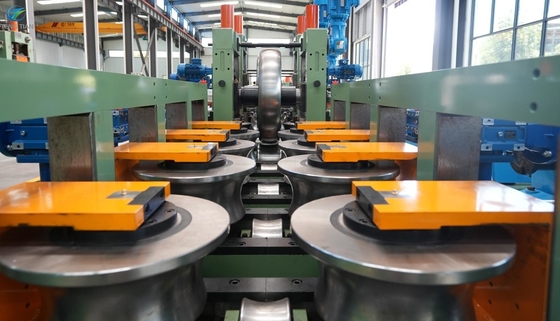 Machine de fabrication de tuyaux en acier pour fenêtre décorative pour tuyaux ronds