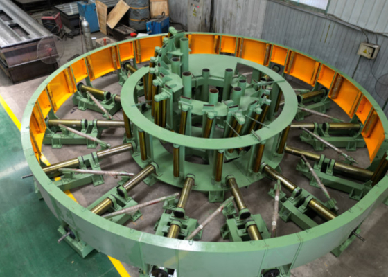Machinerie pour la fabrication de tubes en acier au carbone