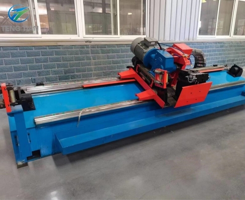 Machine de soudage automatique à froid de 300 kW pour tuyaux ronds
