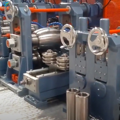 Profil d'acier Pipe Mill Machine d'emballage automatique soudeur 300 KW