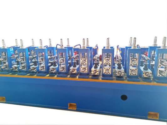 machine de fabrication de tuyaux en acier soudés ERW durable avec polissage de tuyaux de couleur bleue