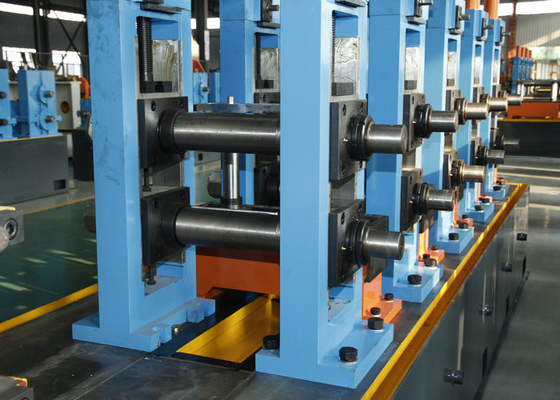 Fabrication personnalisée de tubes ERW pour tubes en acier au carbone / GI épaisseur de tuyau 4,0-10,0 mm