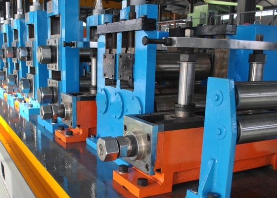 Machine de broyeur de tubes à tuyaux d'épaisseur de 60 à 165 mm
