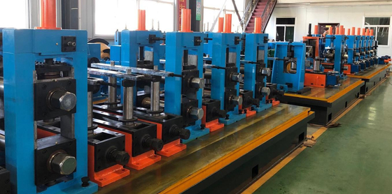 Ligne de production de tuyaux en acier à haute vitesse intérieure 3-8 mm 600 kW 380v/440v