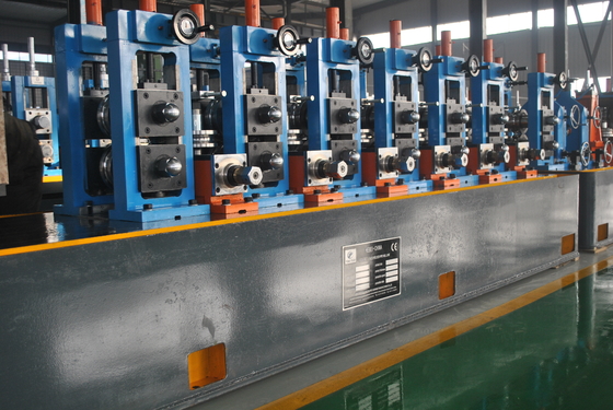 Soudure à haute fréquence de tubes carrés