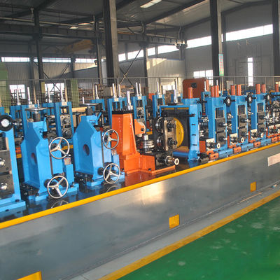 Ligne de production de moulins à tubes Équipement de soudage de tuyaux ronds en acier au carbone de 60 à 140 mm Machine de fabrication de restes explosifs de guerre à haute fréquence Roulement de moteur Machine de moulin à tubes en acier au carbone