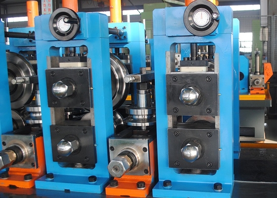 ligne rendement élevé soudé de 100m/Min Blue Automatic Tube Mill de tuberie