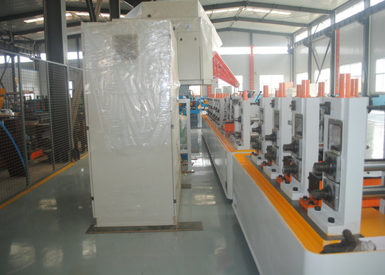 Chaîne de production en acier de grande précision de tube tuyau d'erw faisant la machine