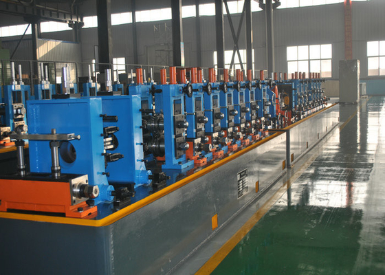 Machine de fabrication de tubes en acier inoxydable en acier au carbone