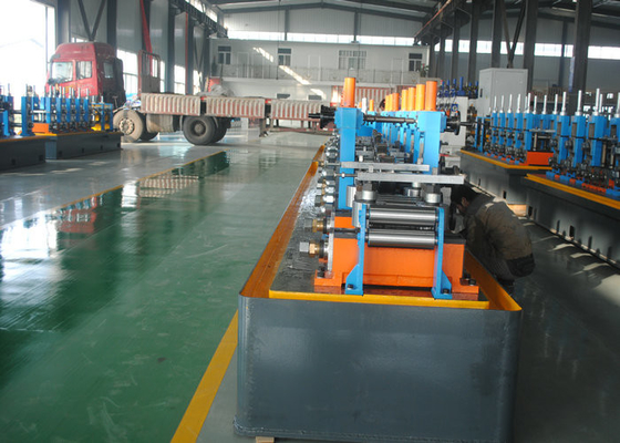 Machine de fabrication de tubes en acier à haute fréquence de précision 25-76 mm Dia Standard CE