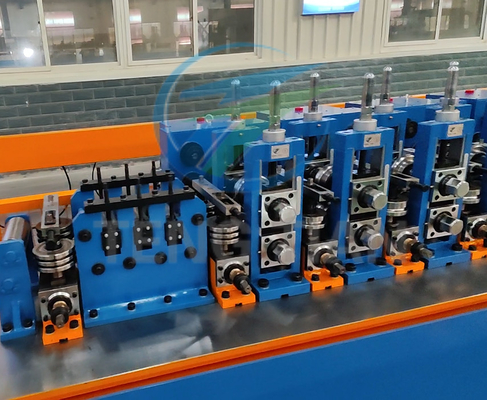 Machine de fabrication de tubes en acier au carbone 200 kW soudeur à haute fréquence à l'état solide