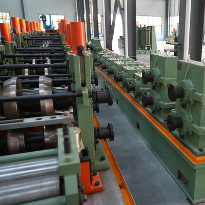 Pipe soudée en acier au carbone machine de broyeur de tubes avancée haute performance