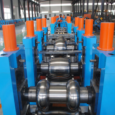 Machine de fabrication de tubes en acier au carbone de 300 kW avec contrôle PLC